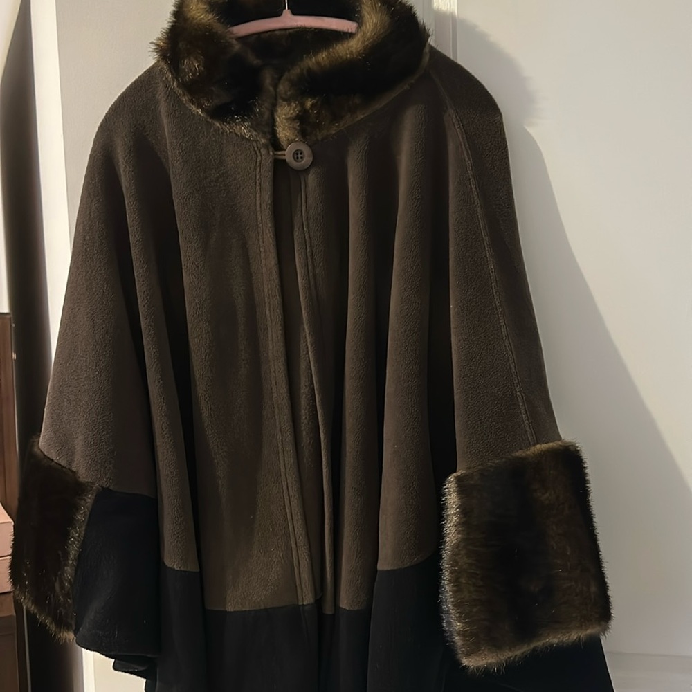 Faux Fur Trimmed Cape